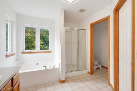 8874 Oliver Court North Ridgeville OH 44039
