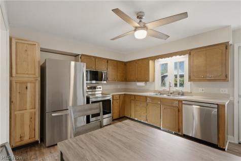 12832 S Portage Street Doylestown OH 44230
