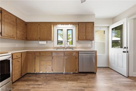12832 S Portage Street Doylestown OH 44230