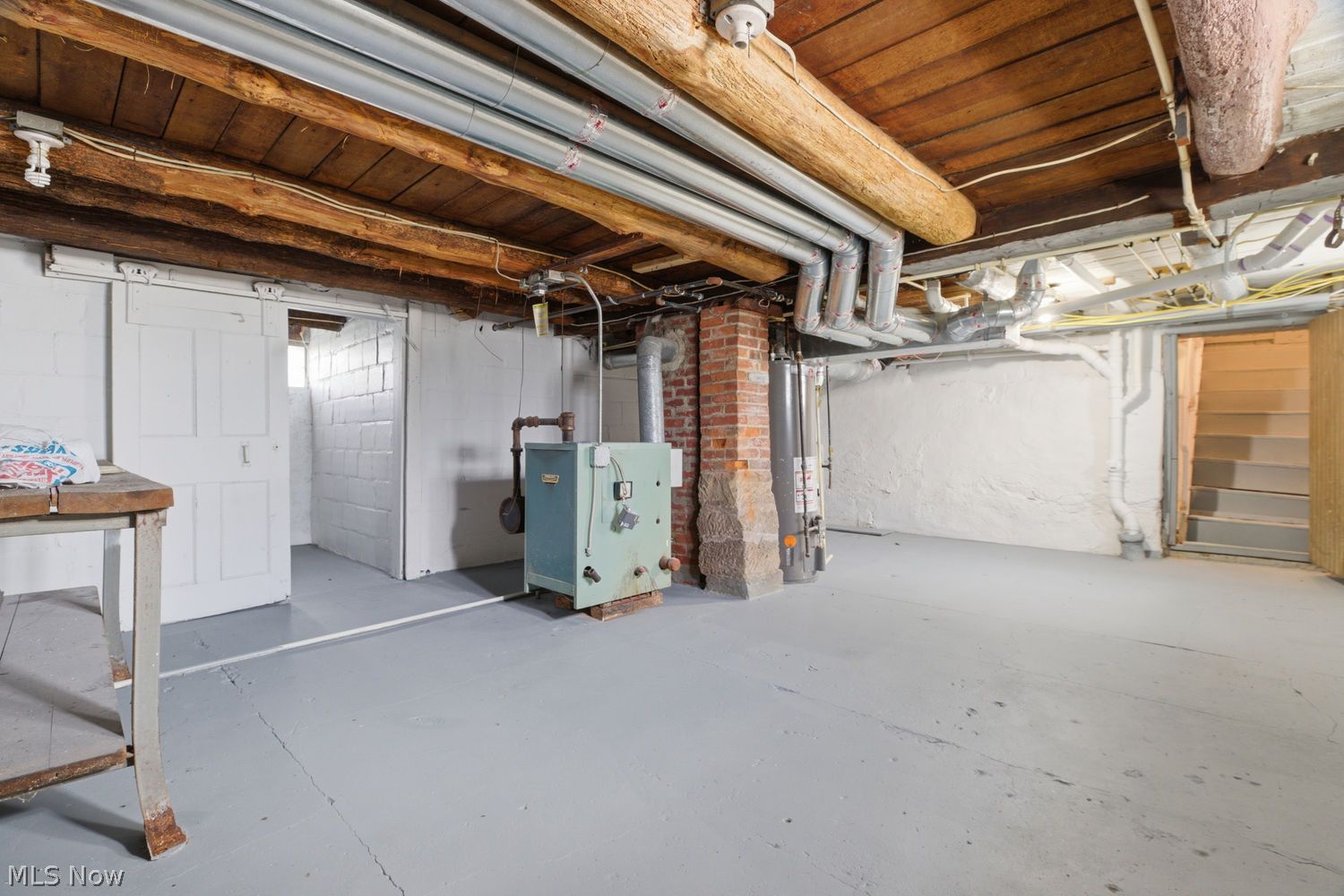 156 Beaver Court Amherst OH 44001