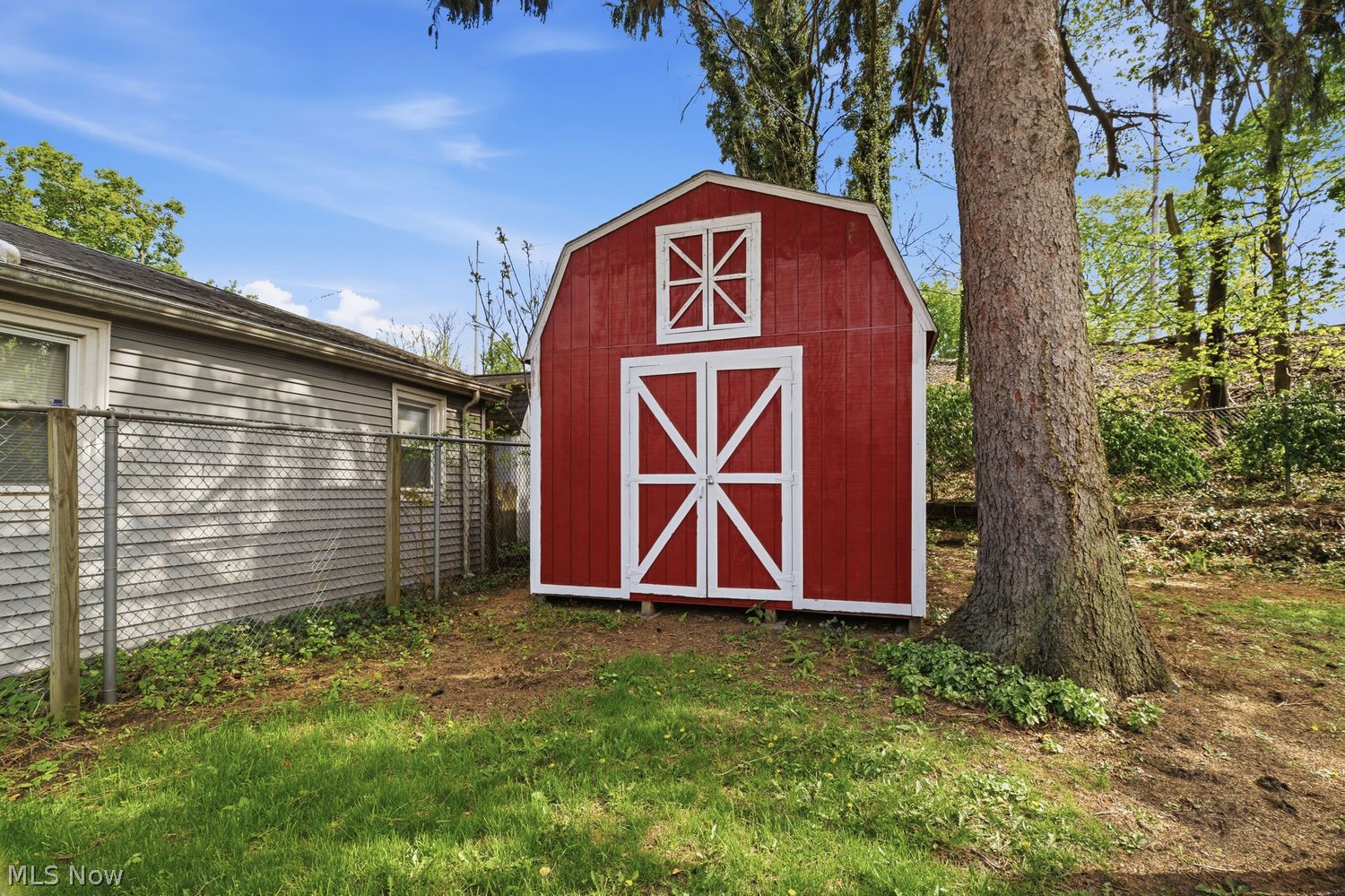 156 Beaver Court Amherst OH 44001