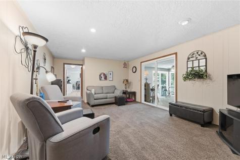 2500 Hume Street NW North Canton OH 44720
