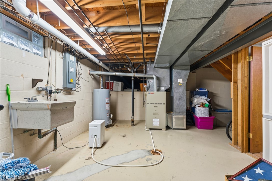2500 Hume Street NW North Canton OH 44720