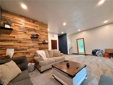 240 Winkler Drive Wooster OH 44691