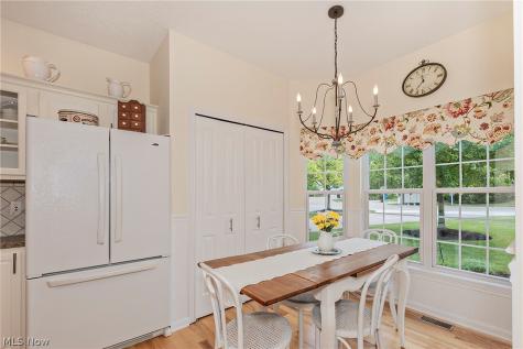 383 Woodside Drive Northfield OH 44067
