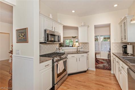 383 Woodside Drive Northfield OH 44067