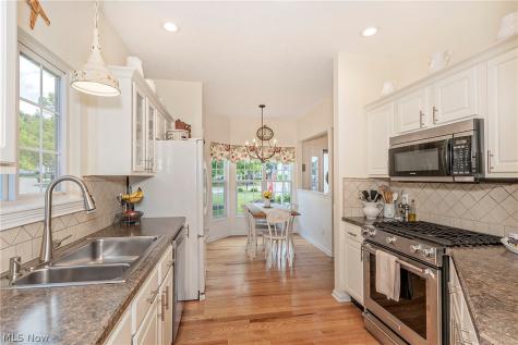 383 Woodside Drive Northfield OH 44067