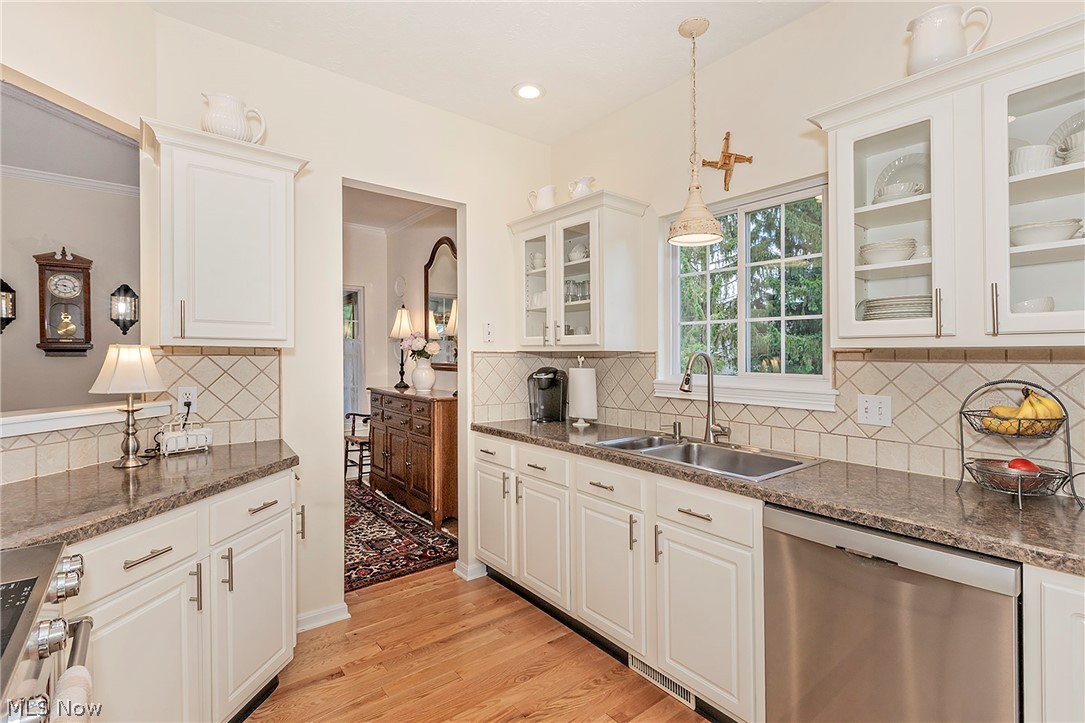 383 Woodside Drive Northfield OH 44067