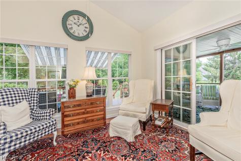 383 Woodside Drive Northfield OH 44067