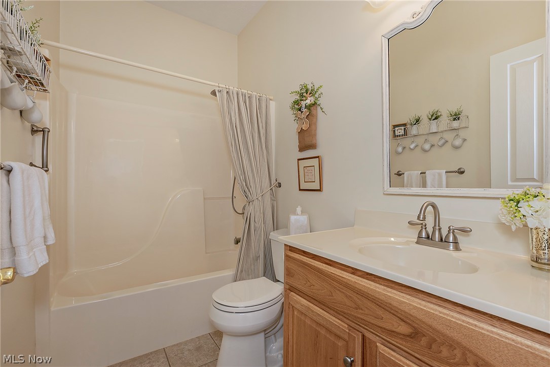 383 Woodside Drive Northfield OH 44067