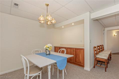383 Woodside Drive Northfield OH 44067