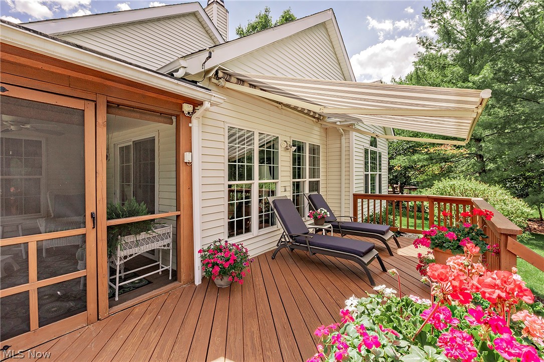 383 Woodside Drive Northfield OH 44067