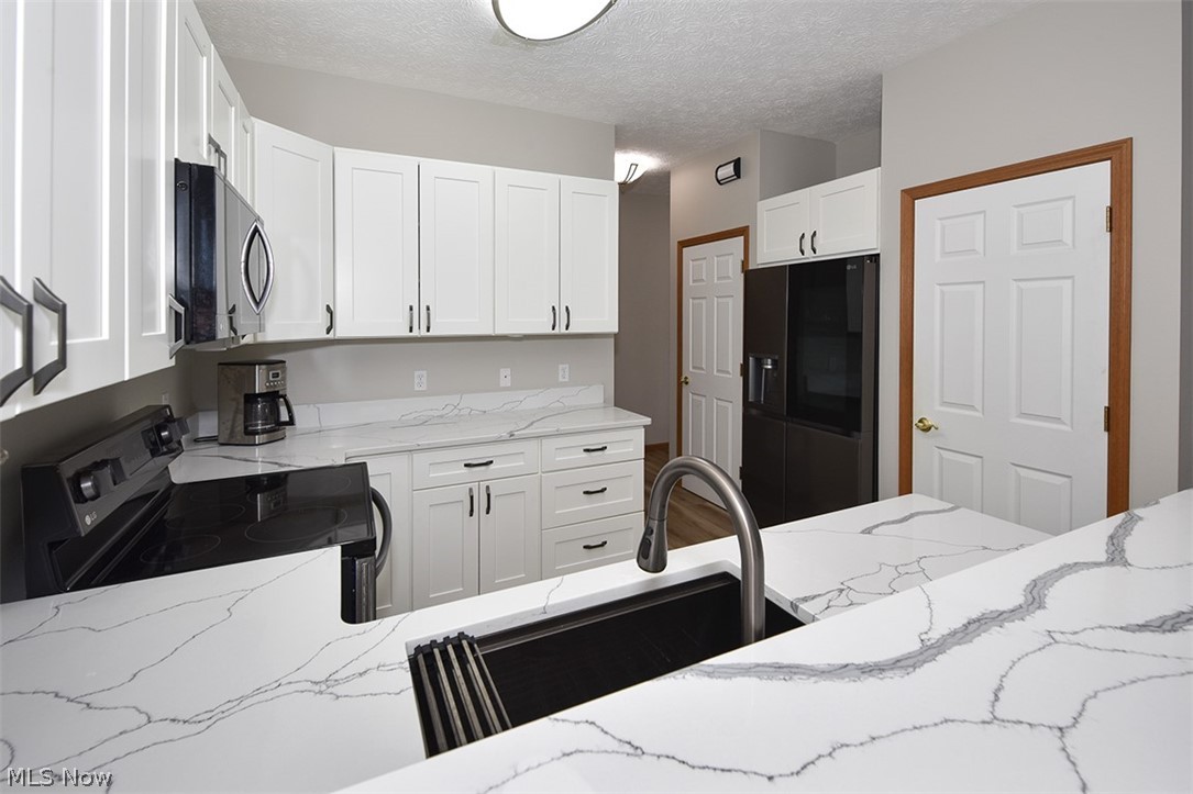 2144 Southampton Lane Avon OH 44011