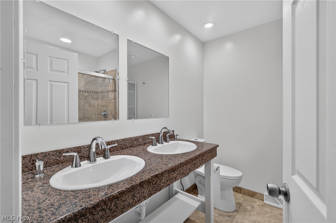 2389 Babcock Road Hinckley OH 44233