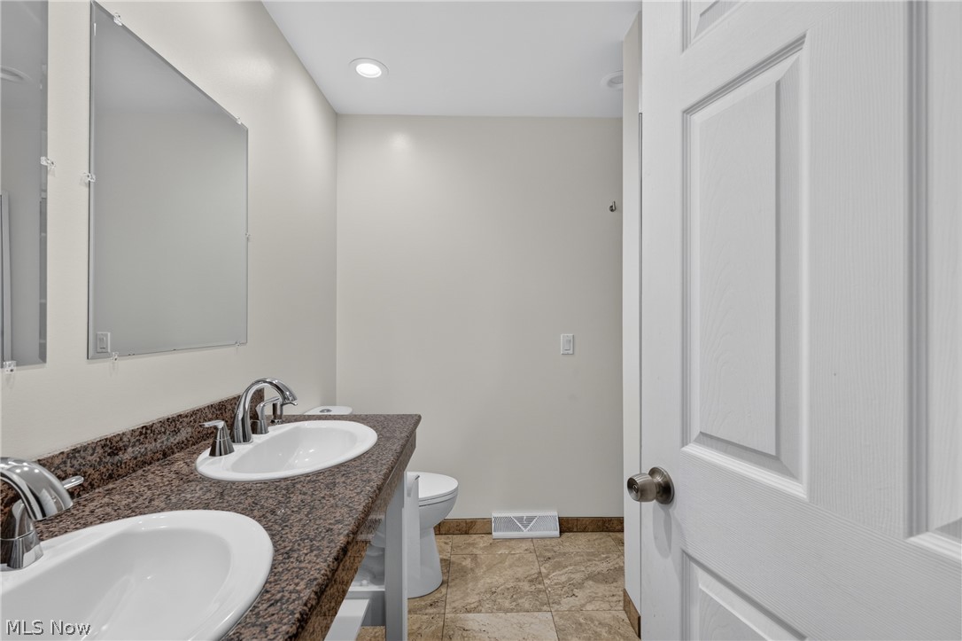 2389 Babcock Road Hinckley OH 44233