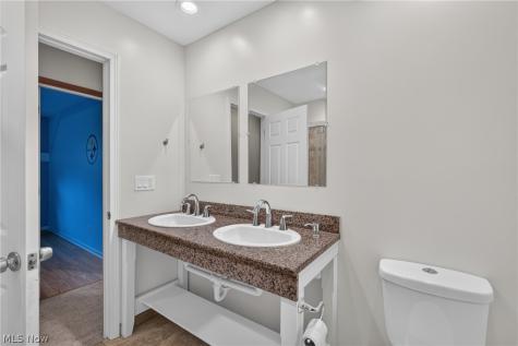 2389 Babcock Road Hinckley OH 44233