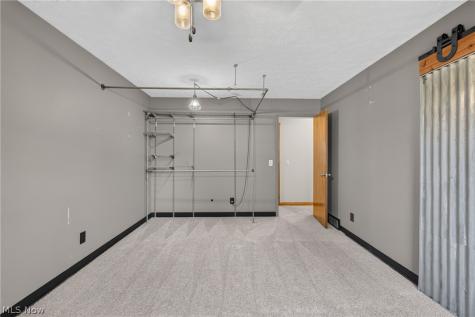 2389 Babcock Road Hinckley OH 44233