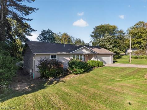 2389 Babcock Road Hinckley OH 44233
