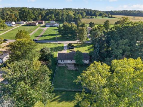 2389 Babcock Road Hinckley OH 44233