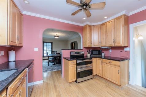 19726 Riverwood Avenue Rocky River OH 44116