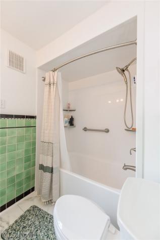 19726 Riverwood Avenue Rocky River OH 44116
