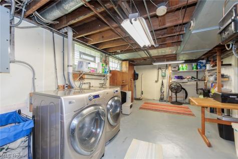 19726 Riverwood Avenue Rocky River OH 44116