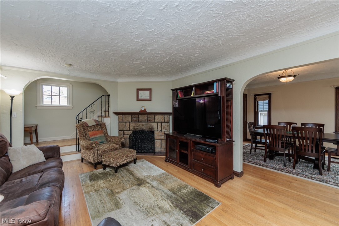 19726 Riverwood Avenue Rocky River OH 44116