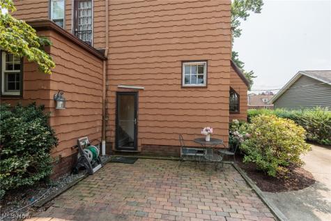 19726 Riverwood Avenue Rocky River OH 44116