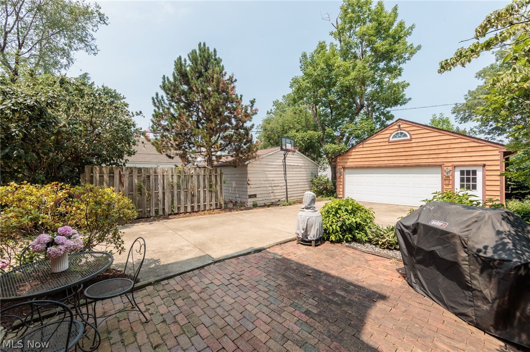 19726 Riverwood Avenue Rocky River OH 44116