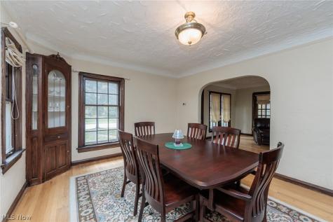 19726 Riverwood Avenue Rocky River OH 44116