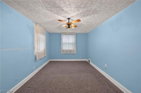 1392 Maryland Avenue SW Canton OH 44710