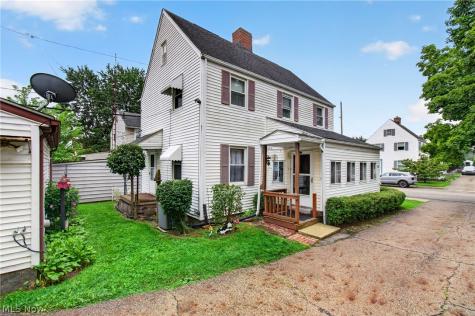 1392 Maryland Avenue SW Canton OH 44710