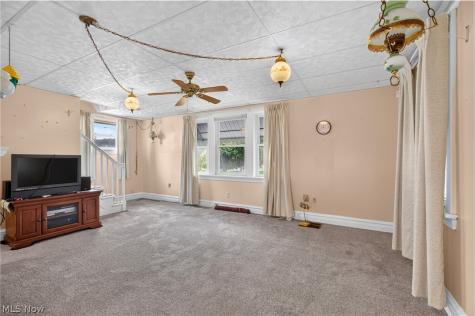 1392 Maryland Avenue SW Canton OH 44710