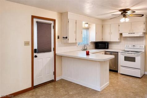 556 Clark Drive Tallmadge OH 44278