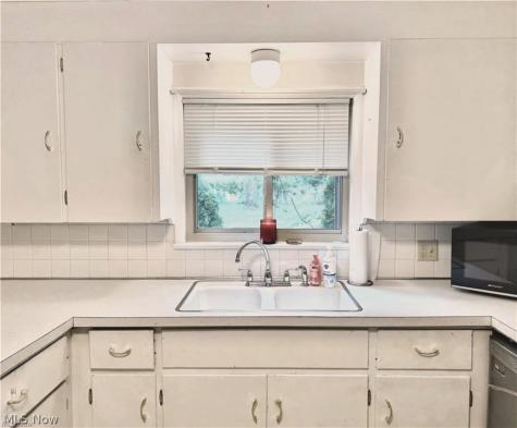 556 Clark Drive Tallmadge OH 44278