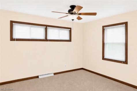 556 Clark Drive Tallmadge OH 44278