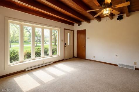556 Clark Drive Tallmadge OH 44278