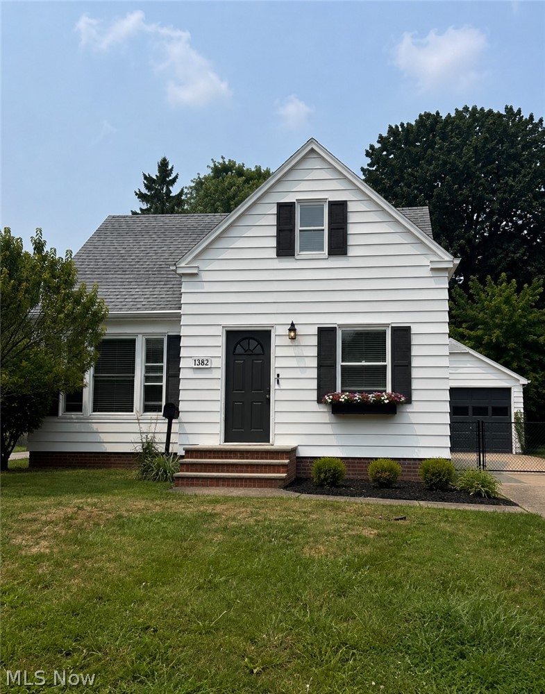 1382 Sunset Road Mayfield Heights OH 44124