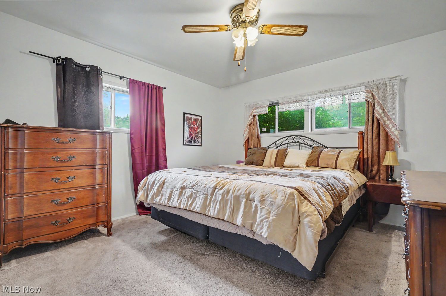 3278 Tod Avenue NW Warren OH 44485