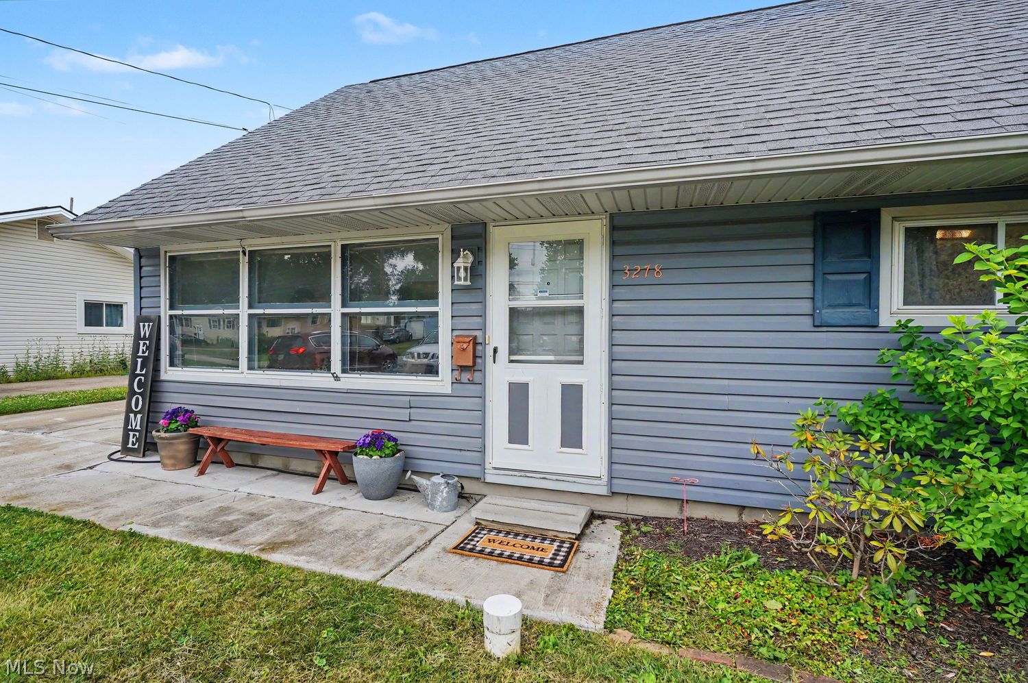 3278 Tod Avenue NW Warren OH 44485