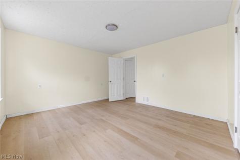 930 Johnston Street Akron OH 44306