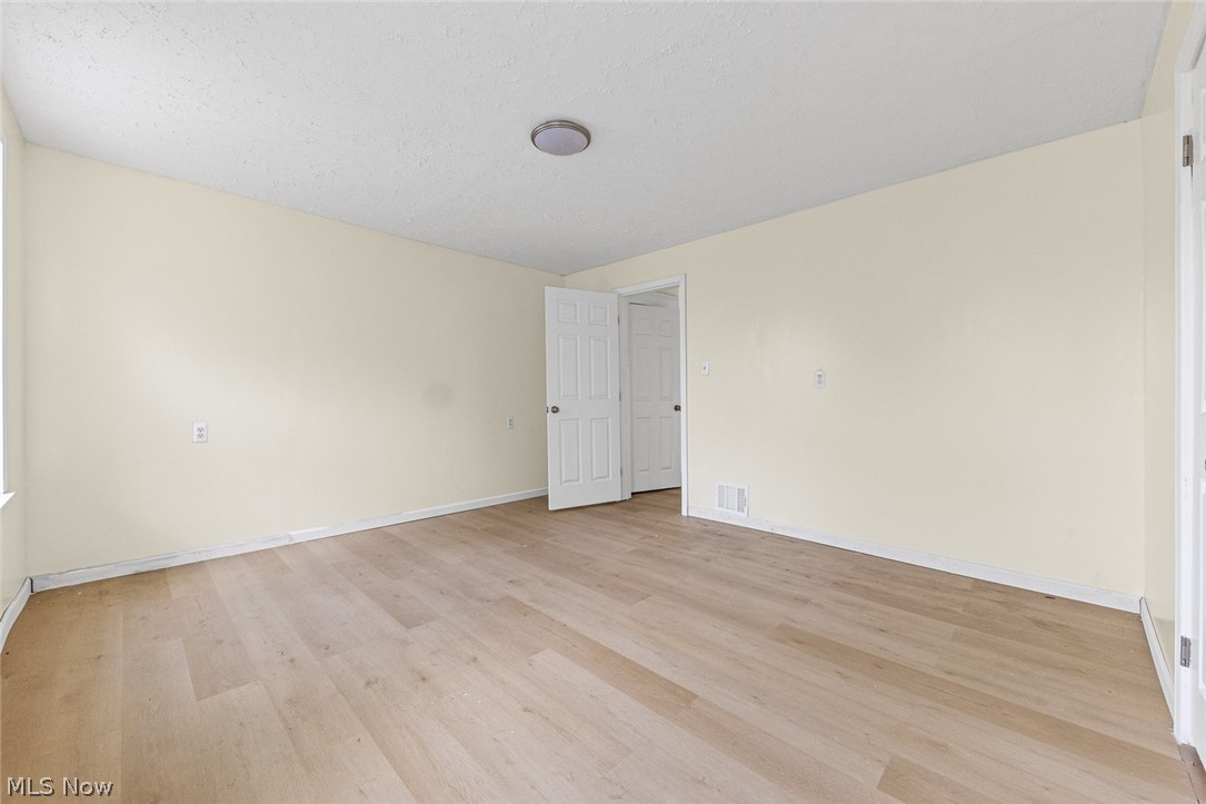 930 Johnston Street Akron OH 44306