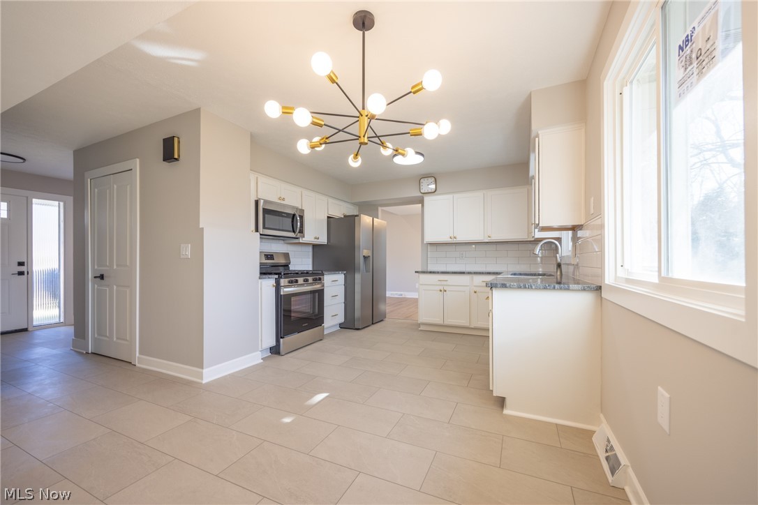 522 Catlin Drive Richmond Heights OH 44143