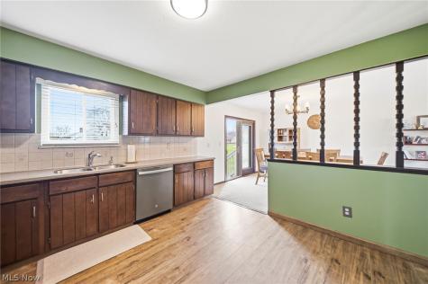 3992 Hilltop Drive Brunswick OH 44212