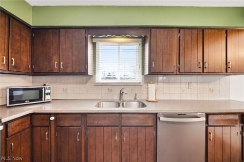3992 Hilltop Drive Brunswick OH 44212