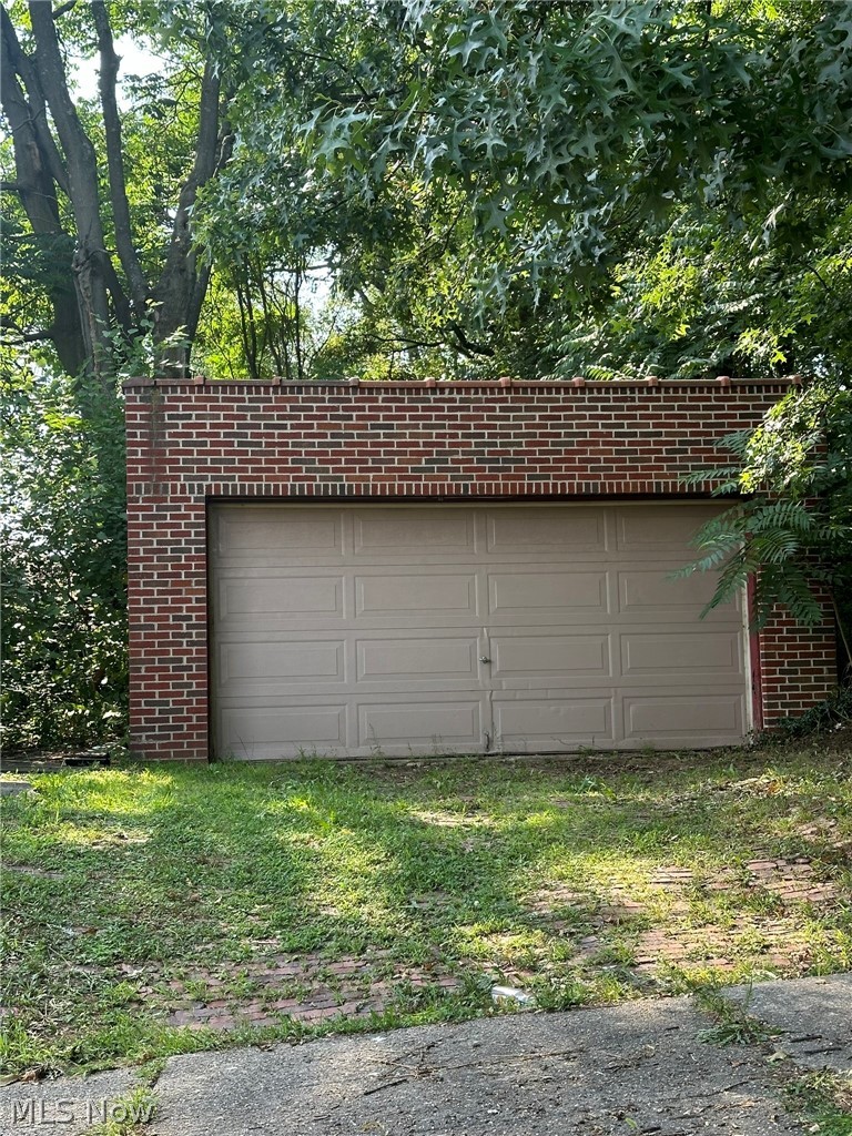 875 Mckinley Avenue Akron OH 44306