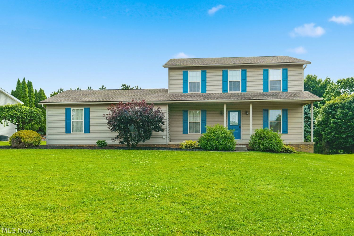 5870 Sky Ridge Avenue NE Louisville OH 44641