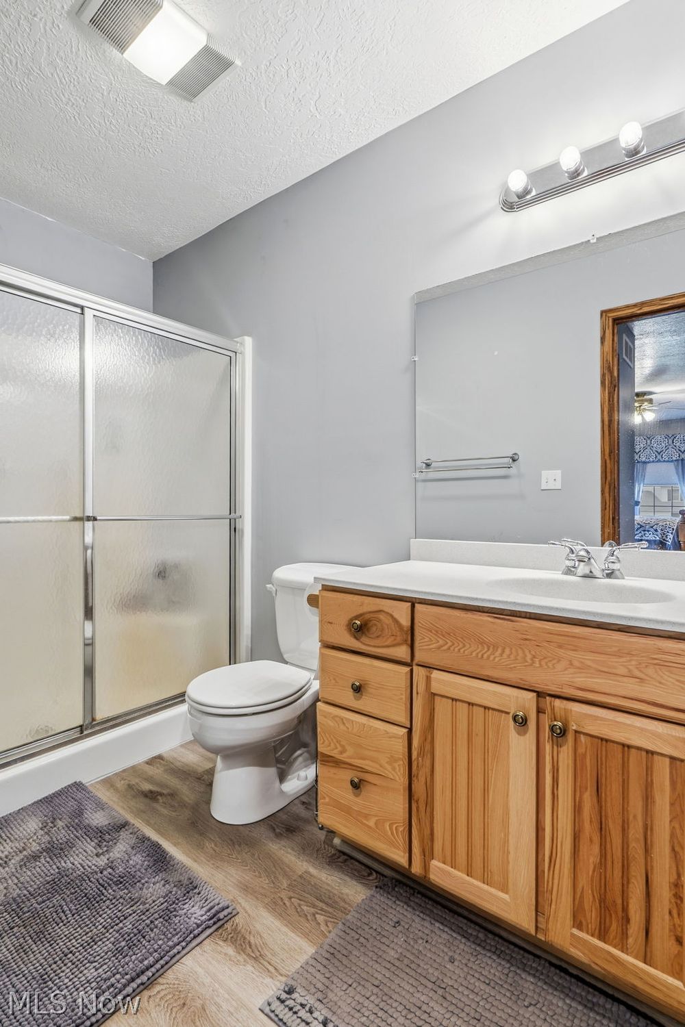 5870 Sky Ridge Avenue NE Louisville OH 44641