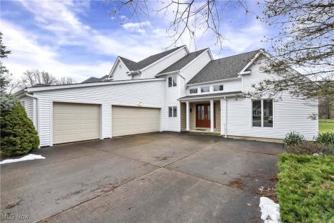 4397 Prestwick Crossing Westlake OH 44145