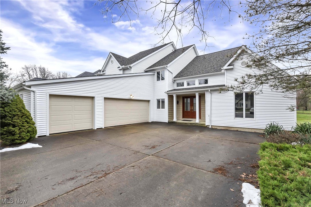 4397 Prestwick Crossing Westlake OH 44145